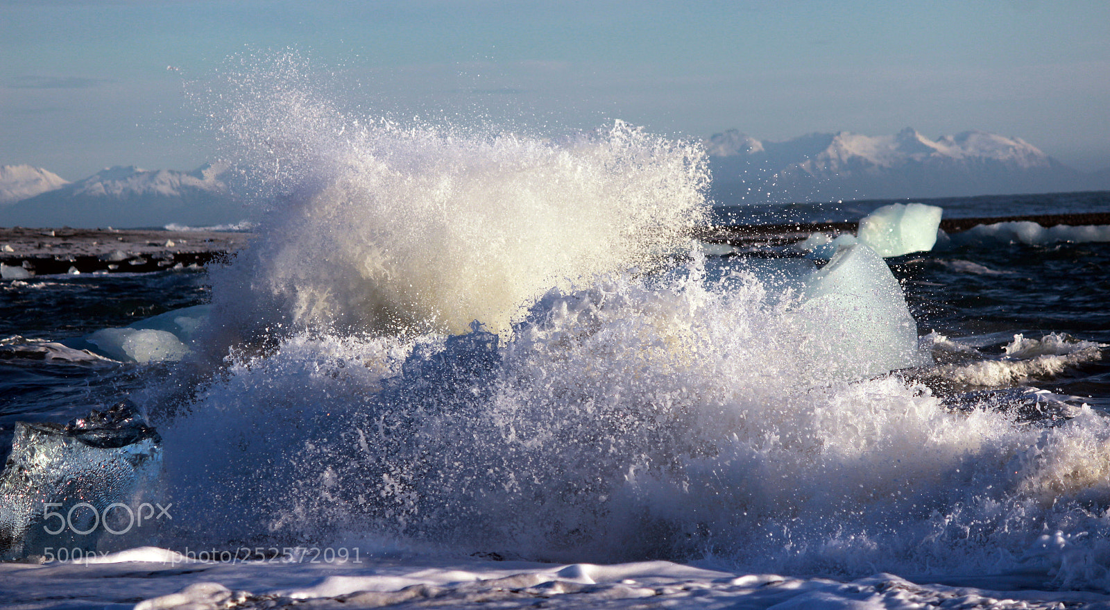 Canon EOS 600D (Rebel EOS T3i / EOS Kiss X5) sample photo. Glacier sea photography