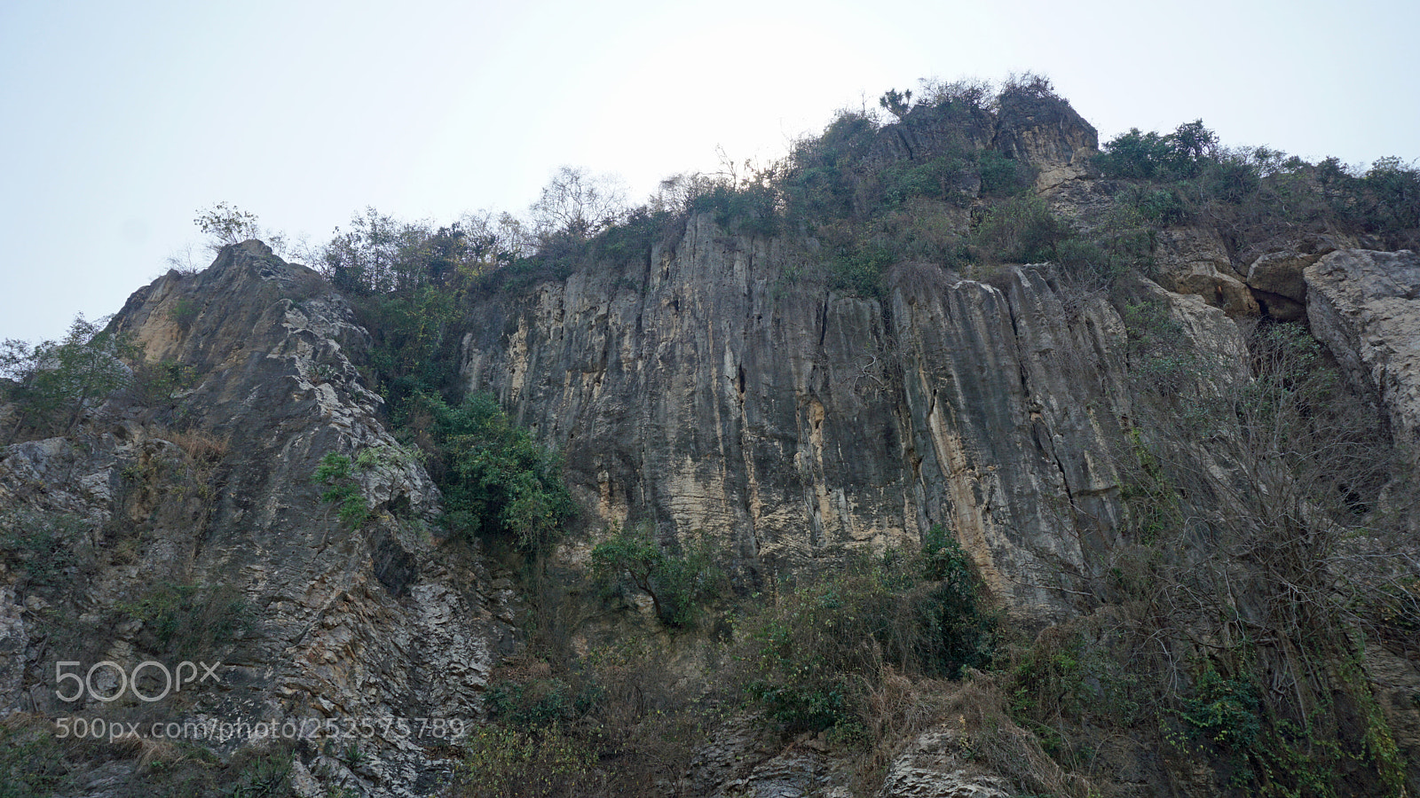 Sony a6000 sample photo. Phnom sampeau bat cave photography