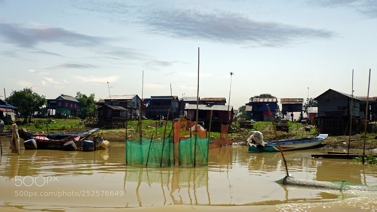 Sony a6000 sample photo. Floating villages on tonle photography