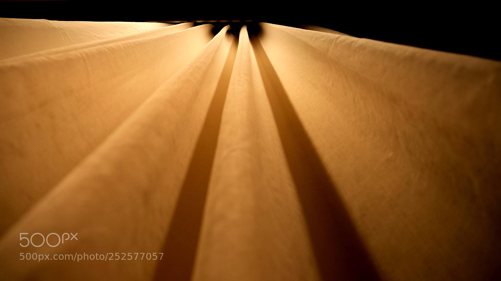 Panasonic Lumix DC-GH5 sample photo. Curtain photography