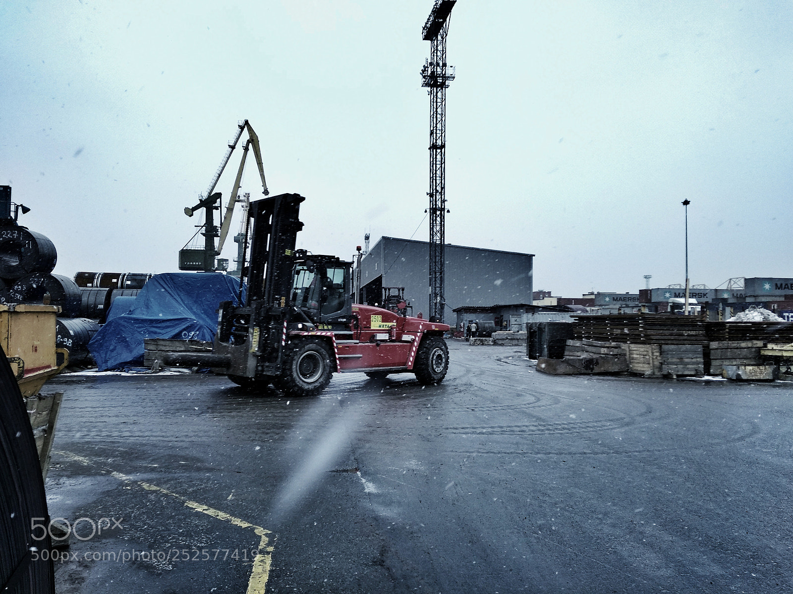 Xiaomi Redmi Note 5A sample photo. Work in progress photography