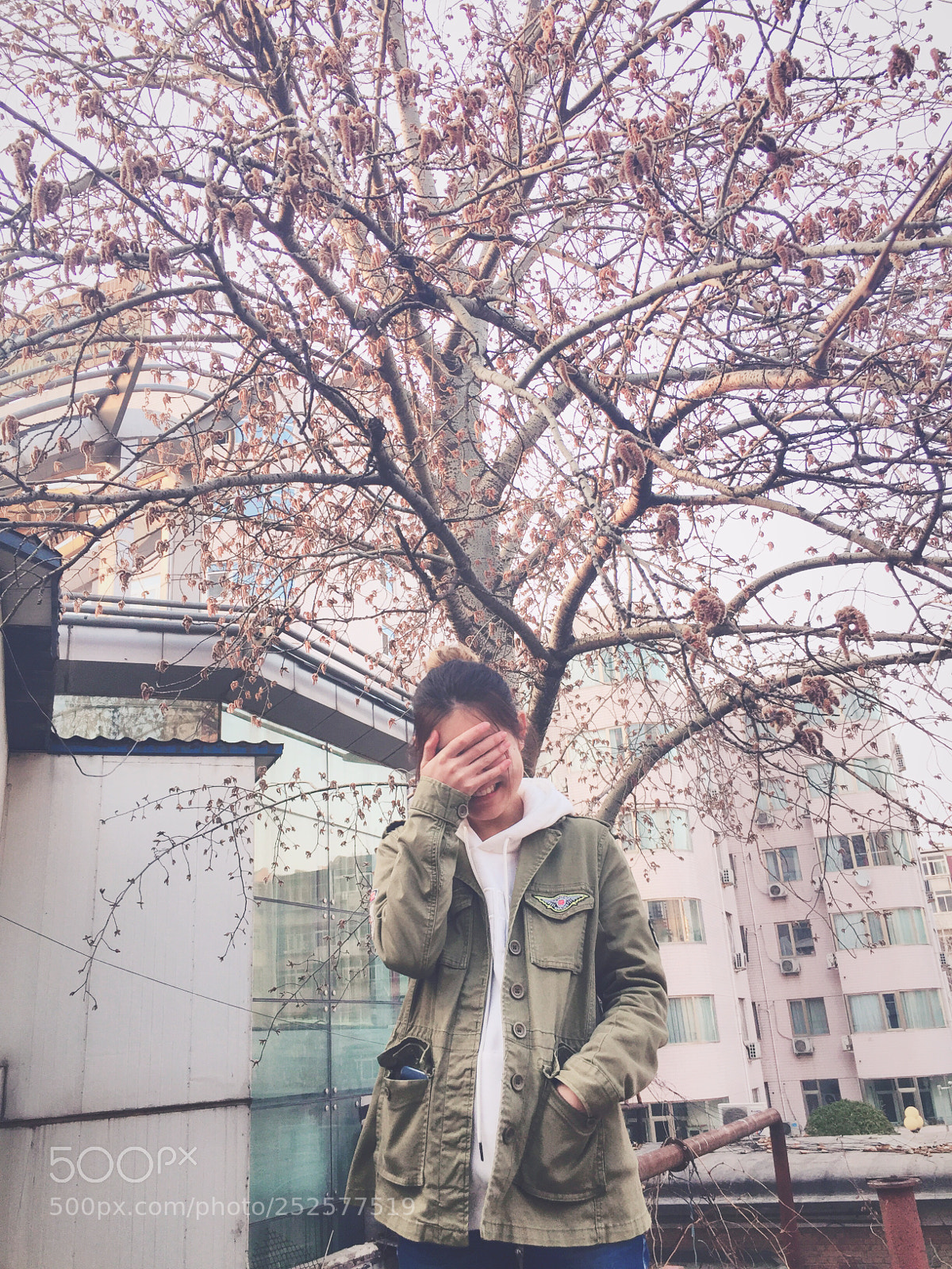 Apple iPhone 6 sample photo. Shy girl photography