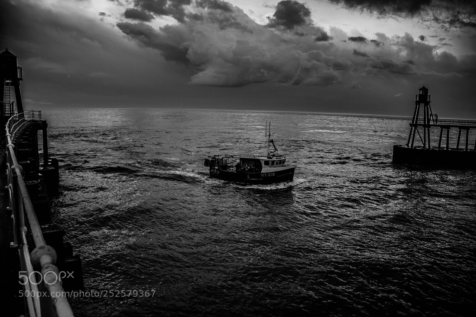 Canon EOS 5D Mark II sample photo. Winter in whitby.jpg photography