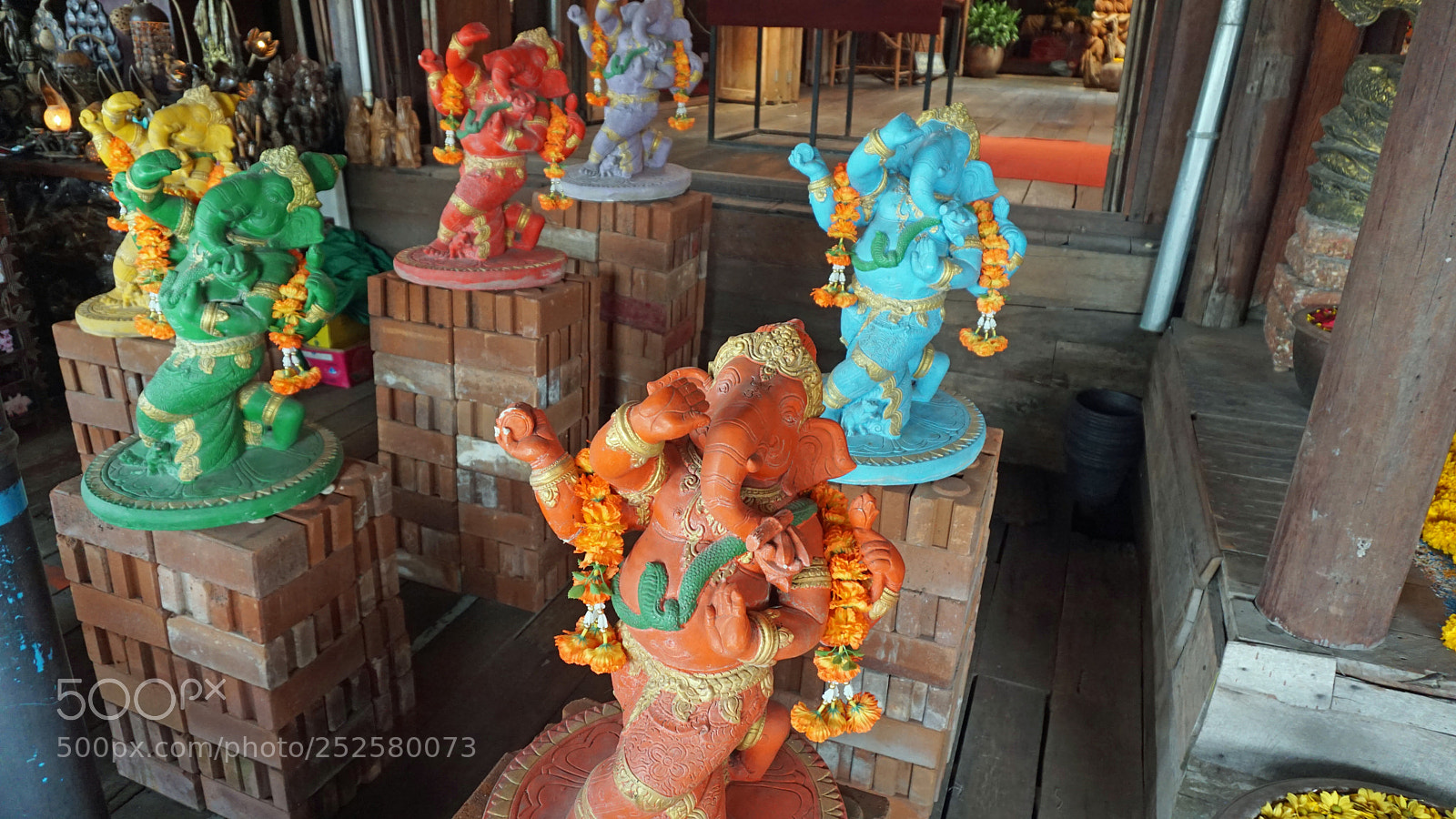 Sony a6000 sample photo. Pattaya flaoting market photography