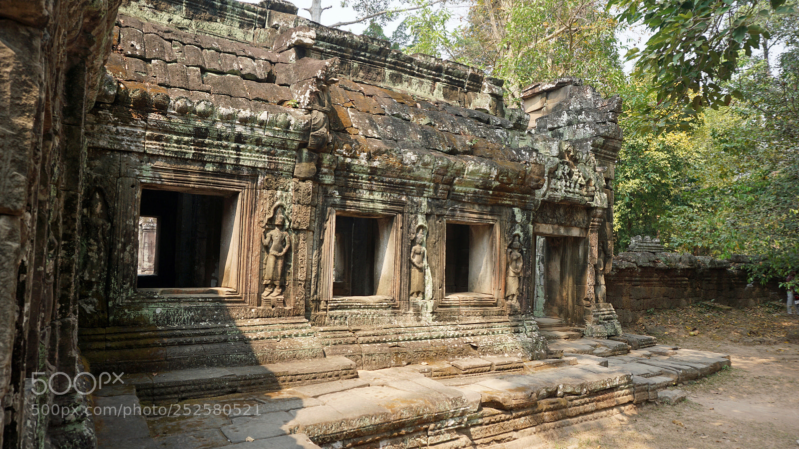 Sony a6000 sample photo. Ankor wat temple complex photography