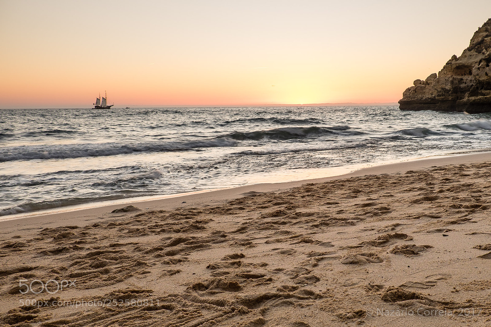 Fujifilm X-T10 sample photo. Sunset in carvoeiro photography