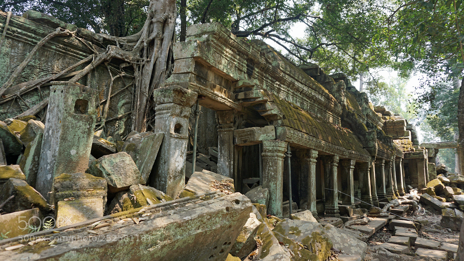 Sony a6000 sample photo. Ankor wat temple complex photography