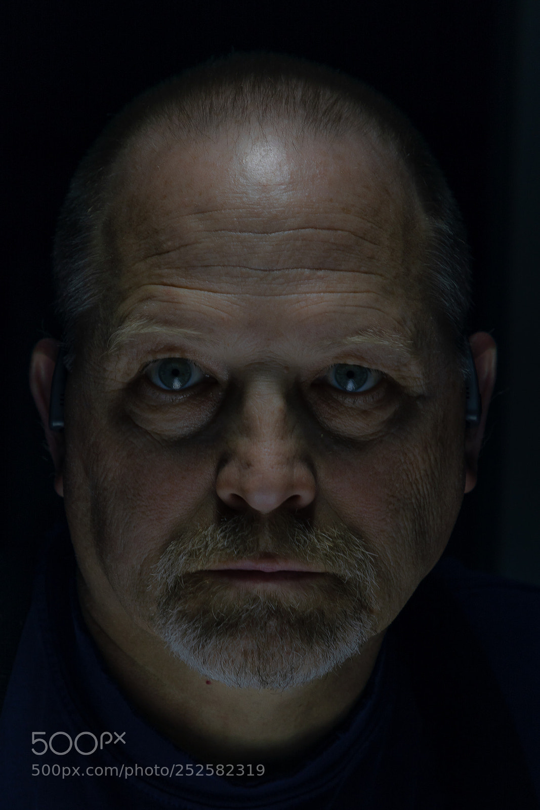Canon EOS 5D Mark IV sample photo. Old man photography