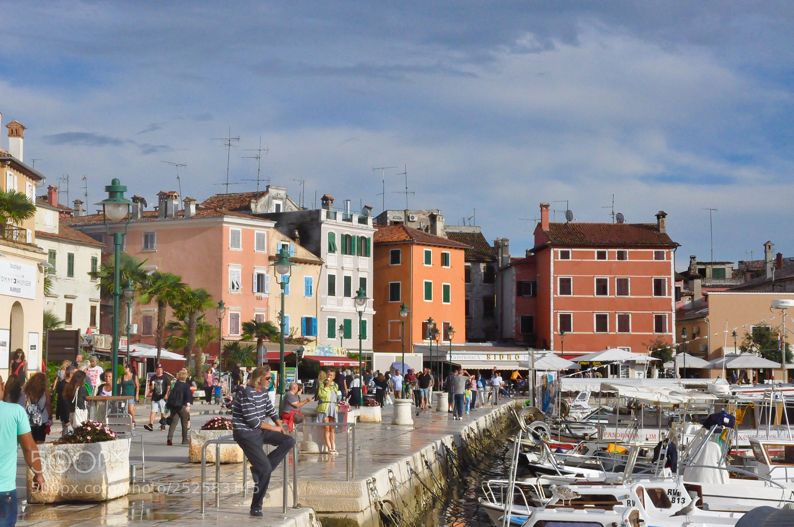 Nikon D90 sample photo. Rovigno harbour photography