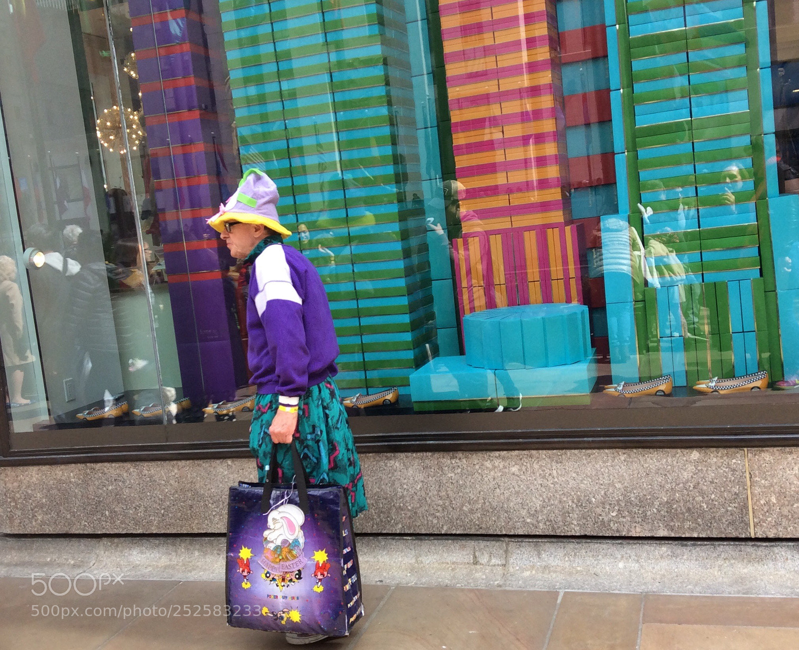 Apple iPad mini 2 sample photo. 5th ave, ny photography
