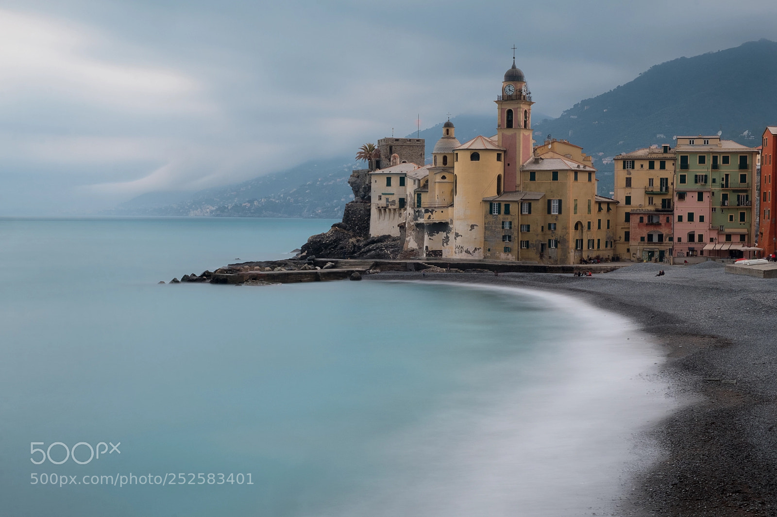 Fujifilm X-T2 sample photo. Camogli long expo photography