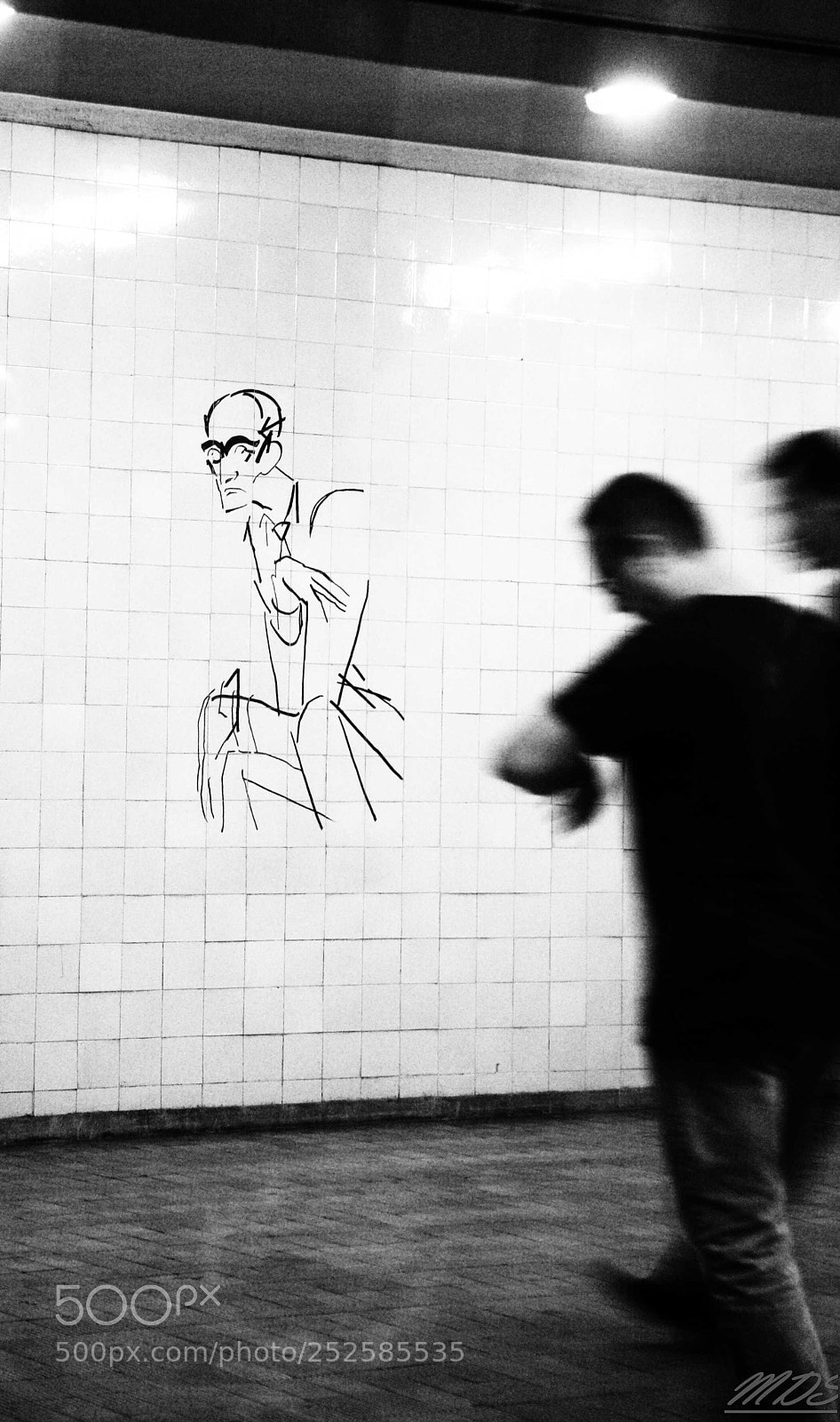 Canon EOS 40D sample photo. Pessoa subway photography