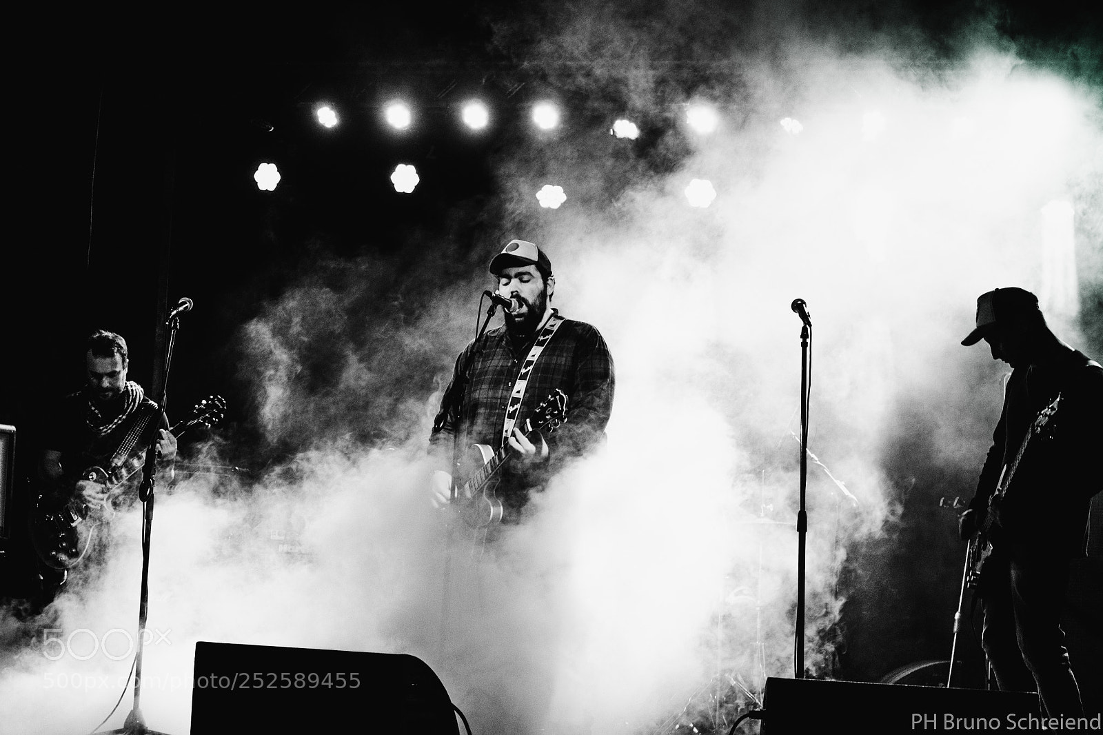 Nikon D3100 sample photo. Full band with smoke photography