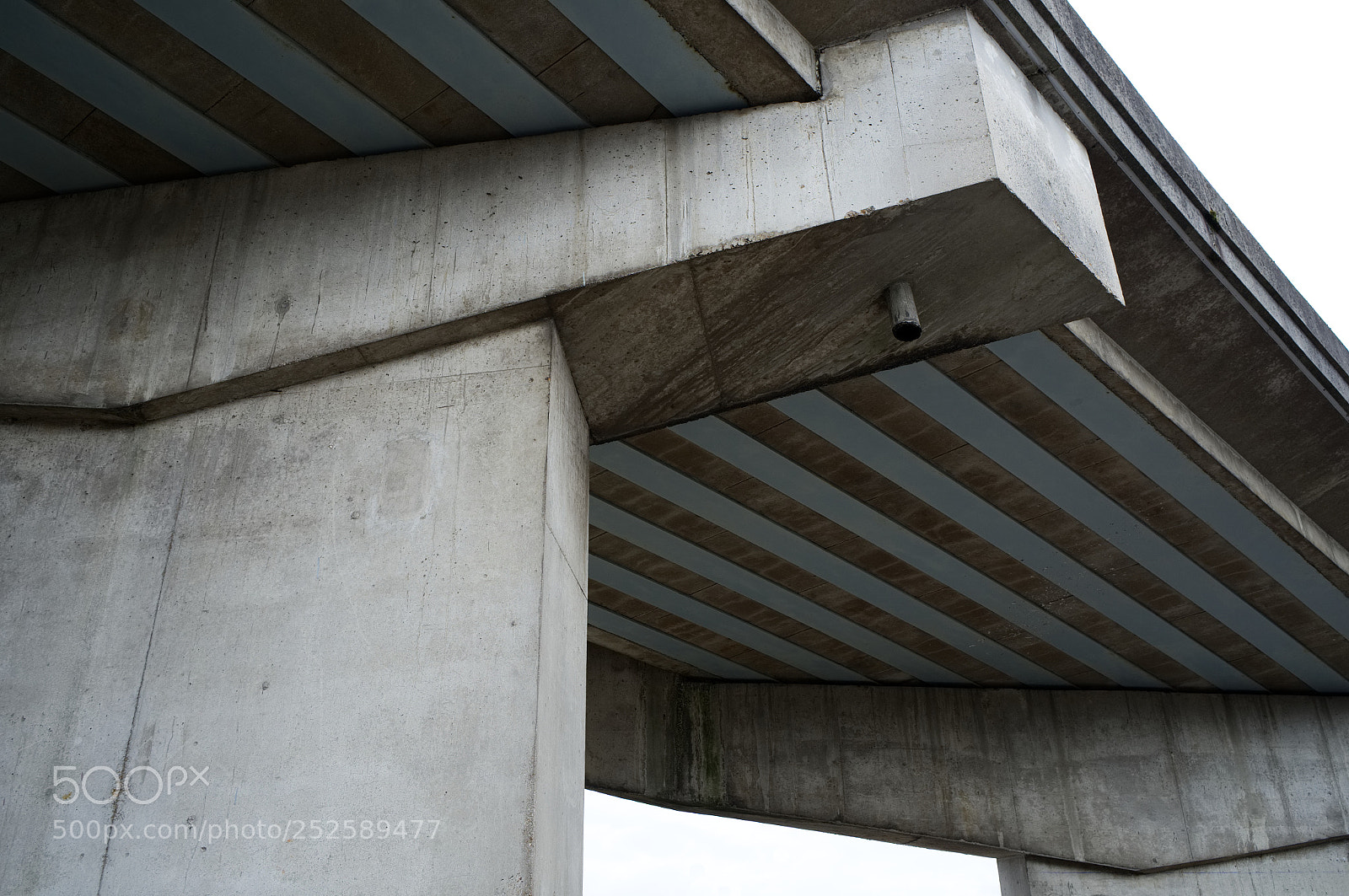 Fujifilm X-Pro1 sample photo. Blue stripes photography