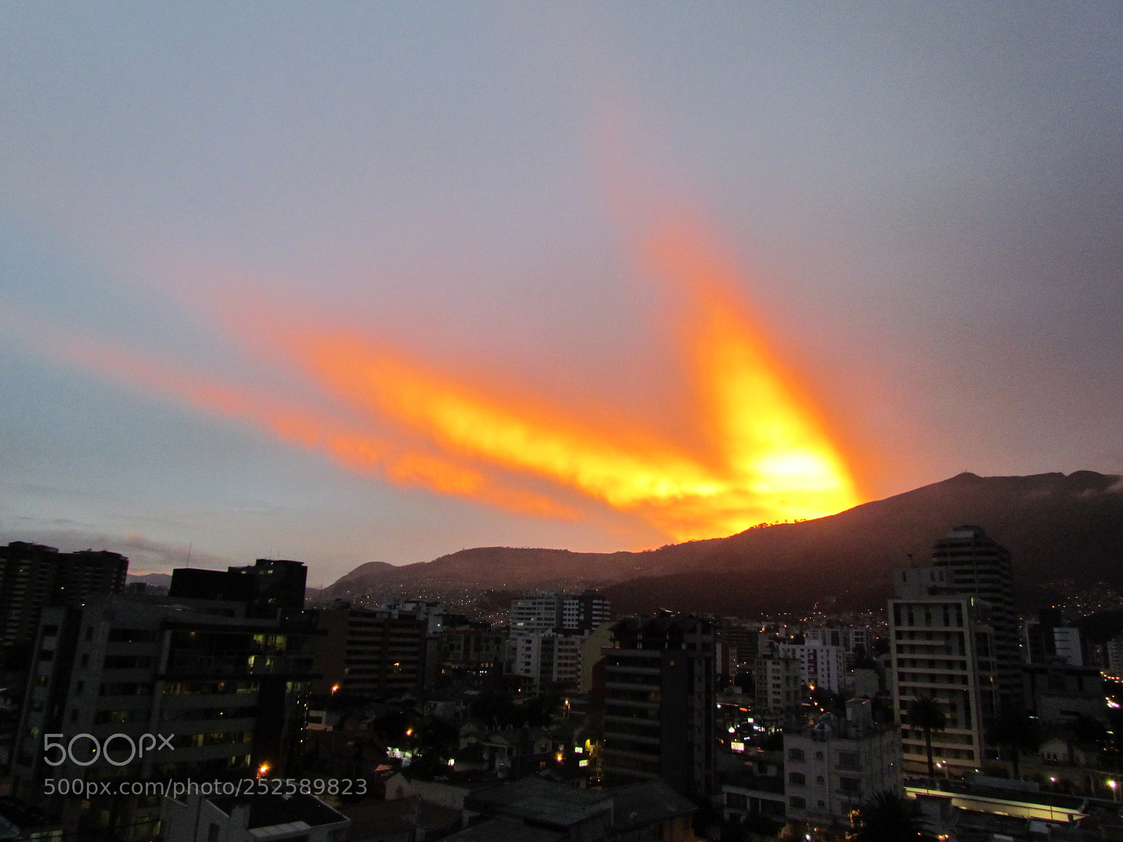 Canon PowerShot SX30 IS sample photo. El fuego photography