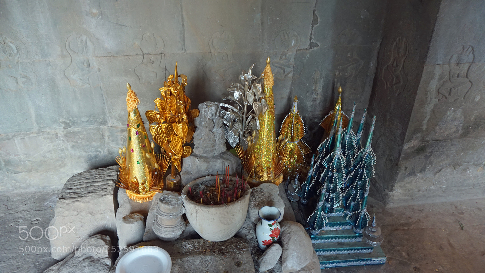 Sony a6000 sample photo. Buddha statue in angkor photography