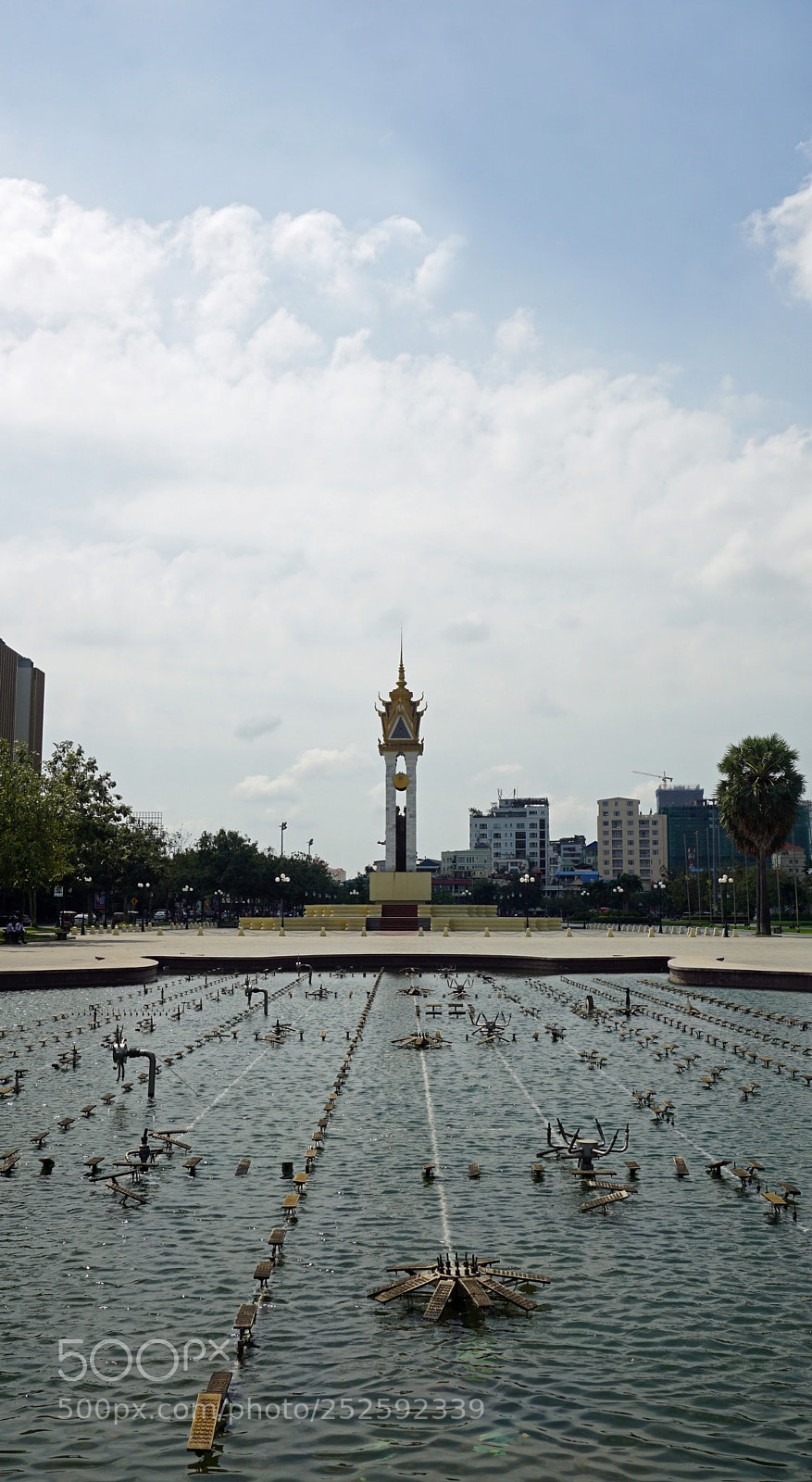 Sony a6000 sample photo. Phnom penh landmark photography