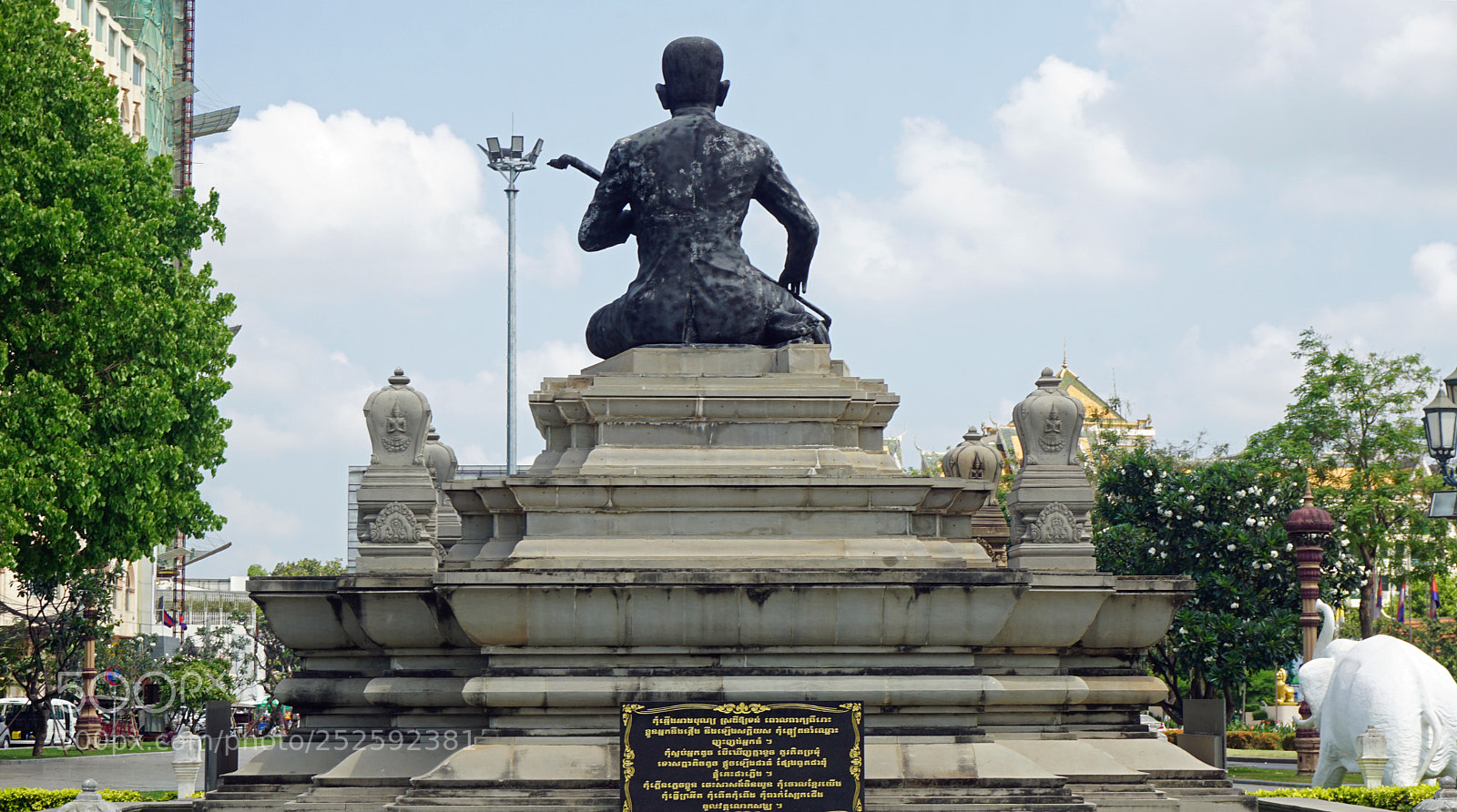 Sony a6000 sample photo. Phnom penh landmark photography