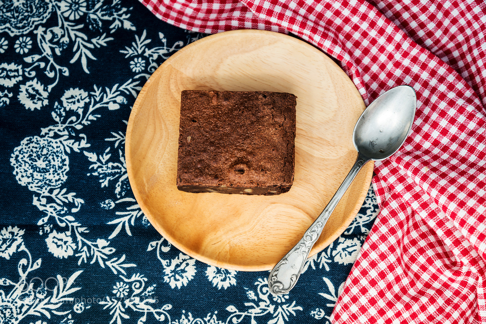 Nikon D800 sample photo. Chocolate brownie cake on photography