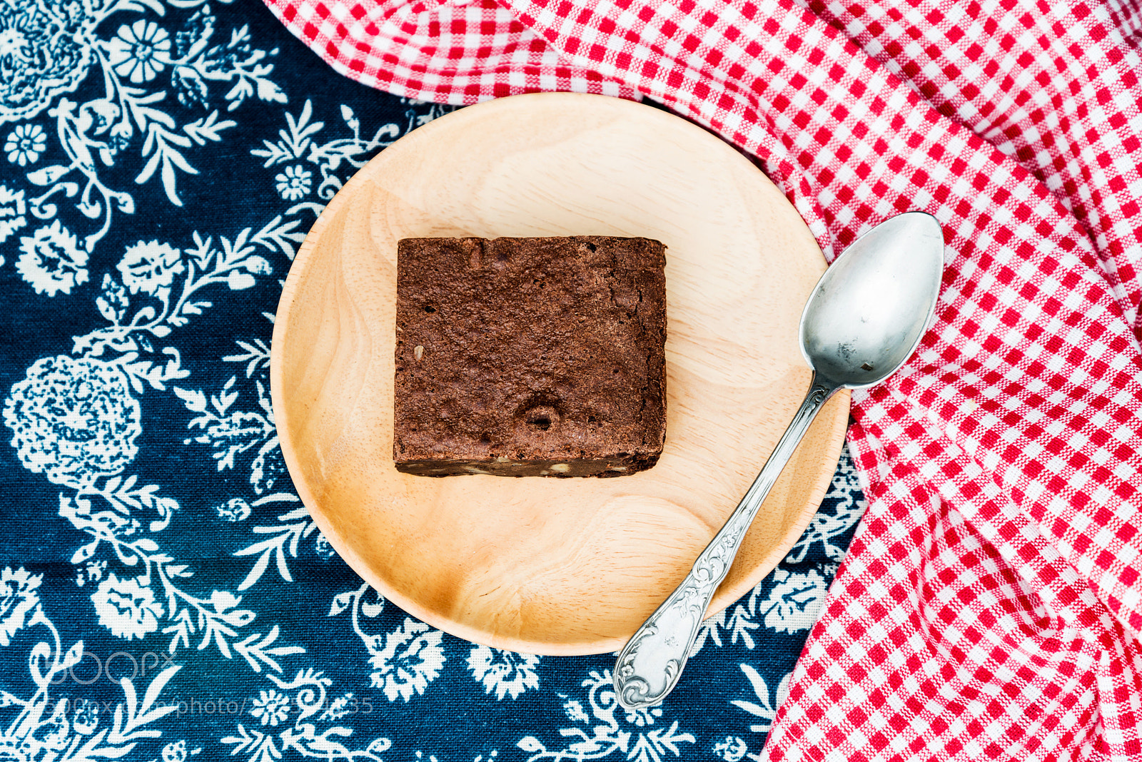 Nikon D800 sample photo. Chocolate brownie cake on photography