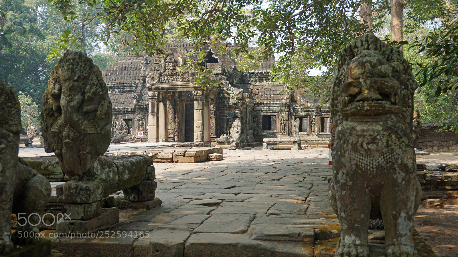 Sony a6000 sample photo. Ankor wat temple complex photography