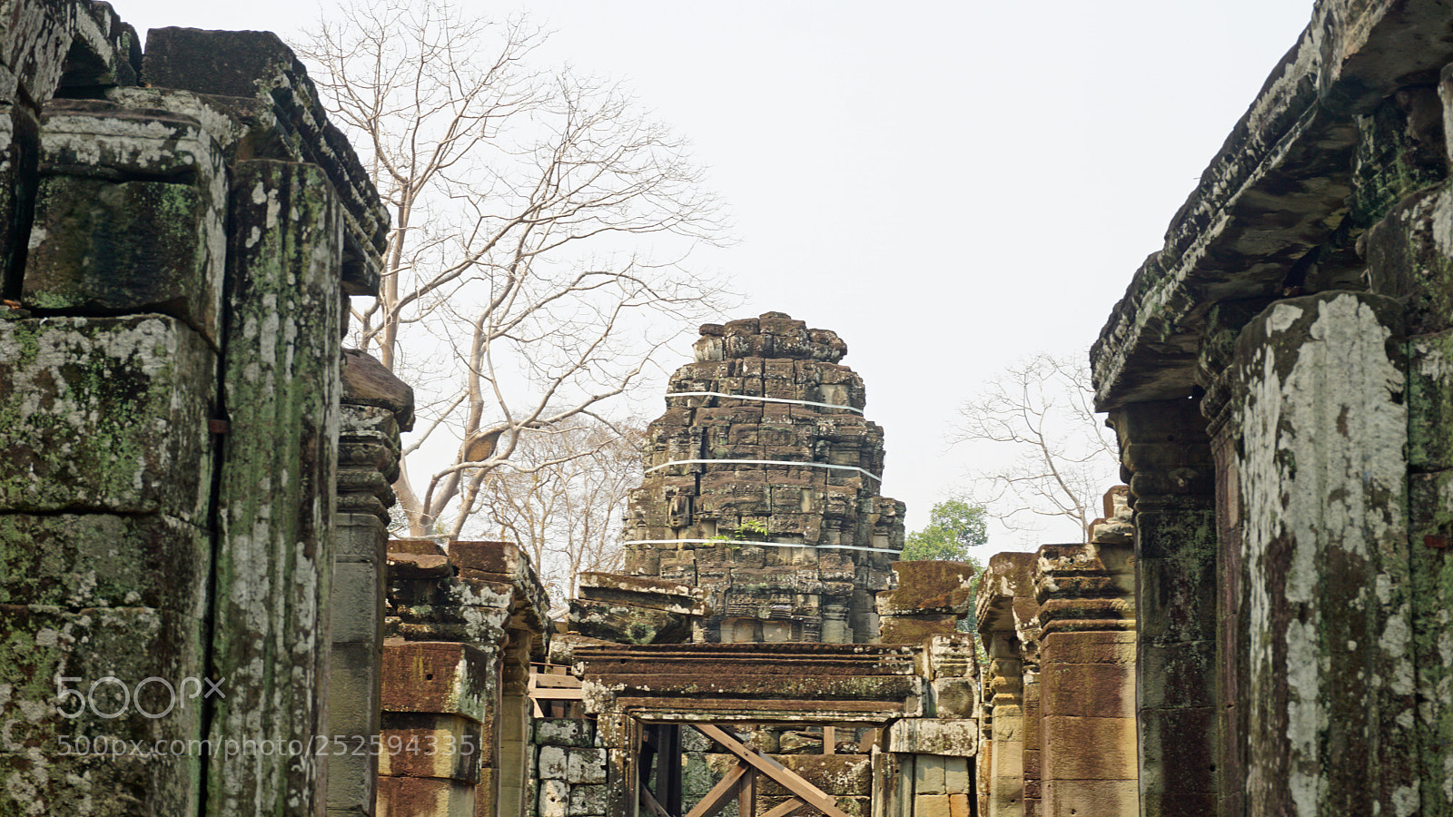 Sony a6000 sample photo. Ankor wat temple complex photography