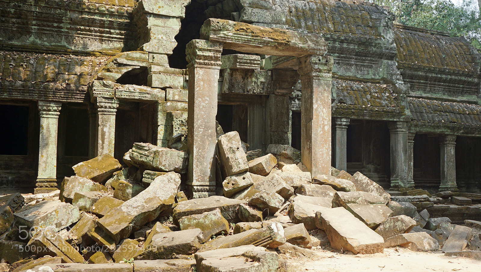 Sony a6000 sample photo. Ankor wat temple complex photography