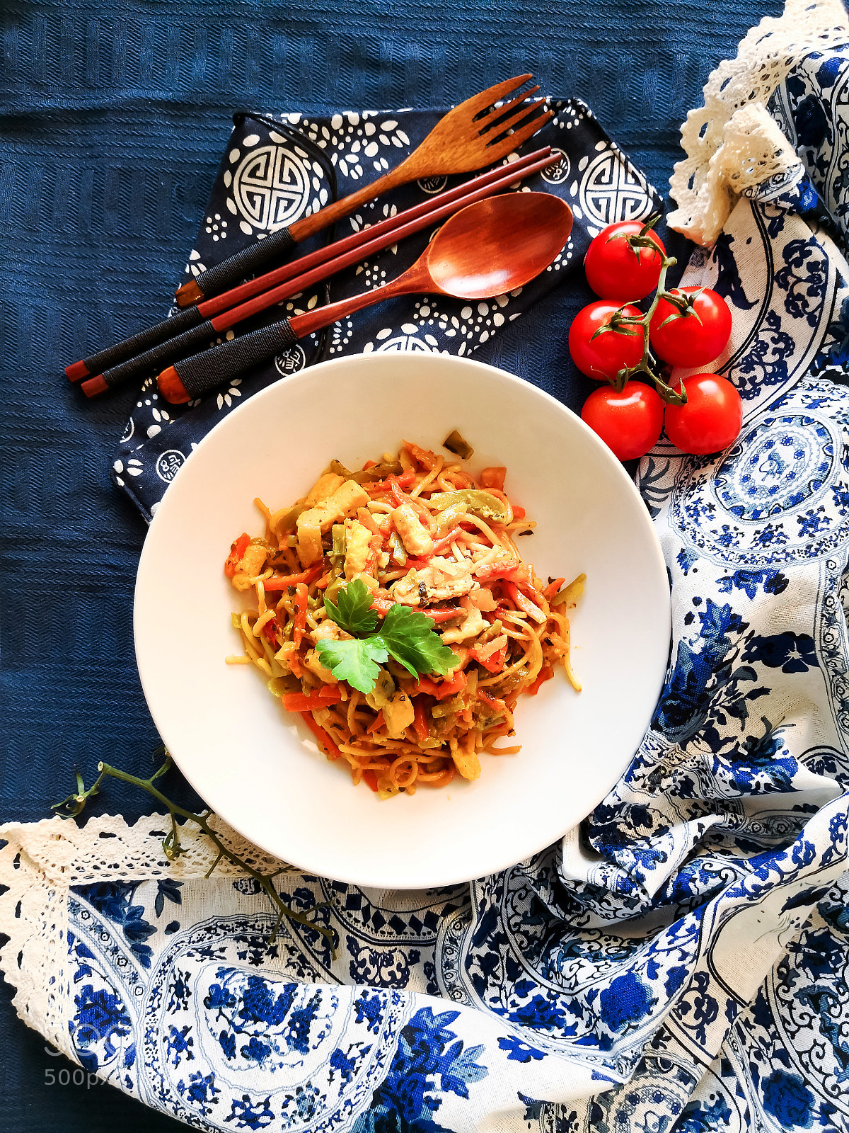 HUAWEI Mate 10 Pro sample photo. Asian food noodles on photography