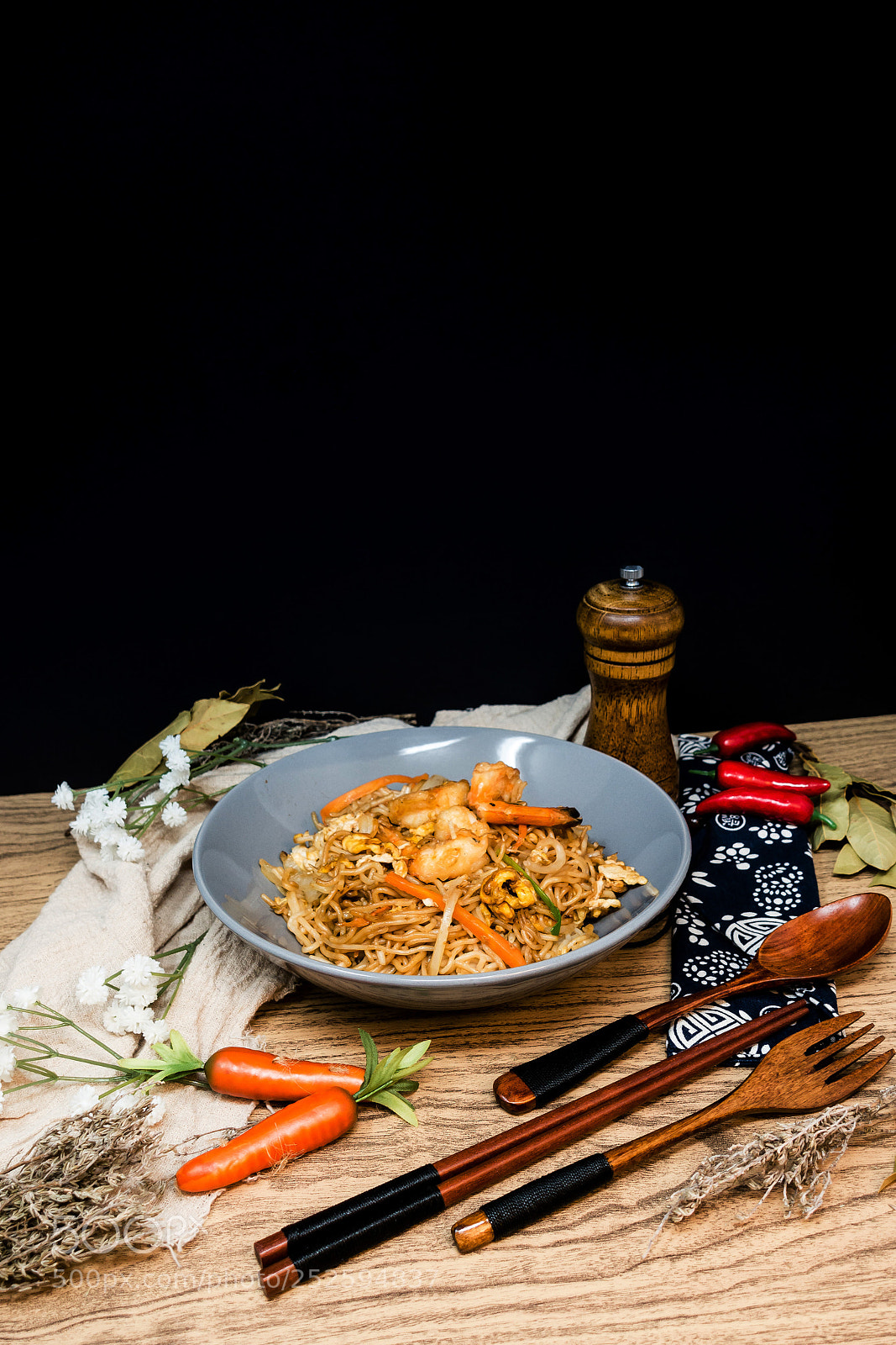 Sony Cyber-shot DSC-RX100 IV sample photo. Asian food noodles on photography