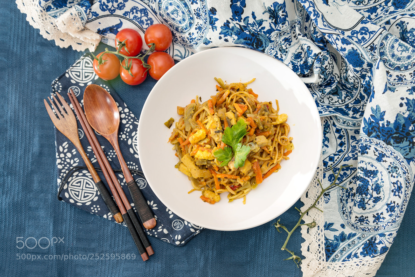 Nikon D800 sample photo. Asian food fried noodle photography
