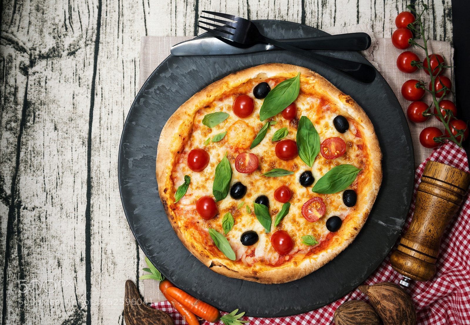 Nikon D800 sample photo. Tasty pizza on a photography