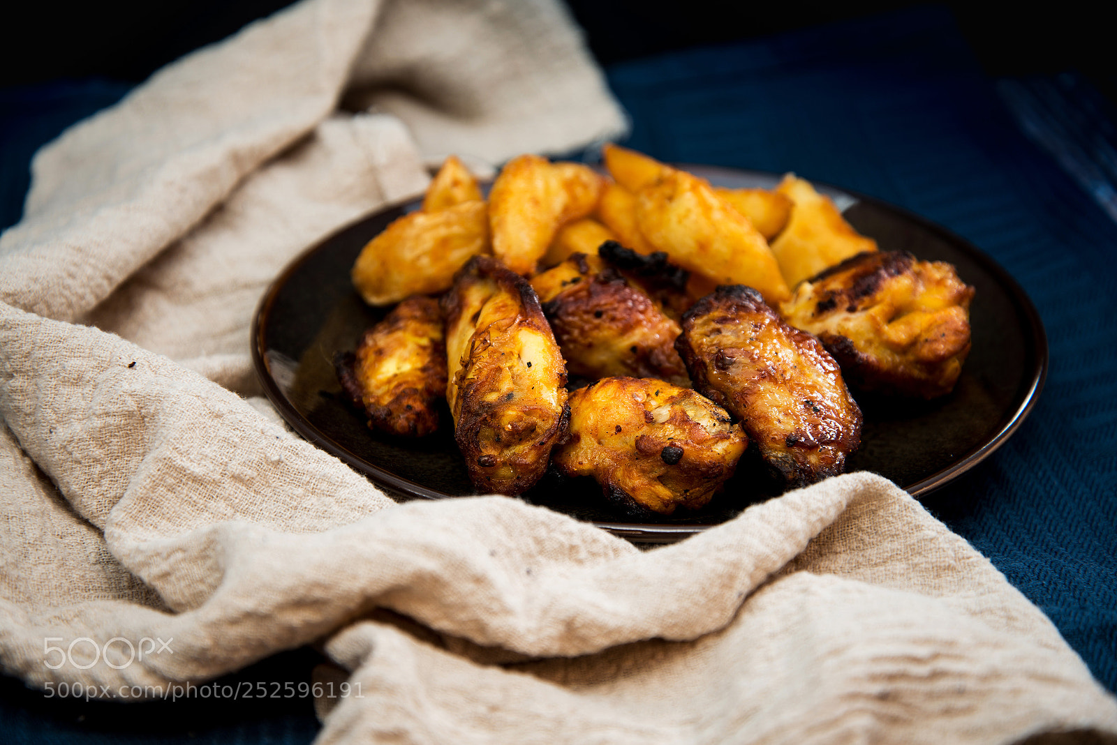 Nikon D800 sample photo. Chicken wings with sauce photography