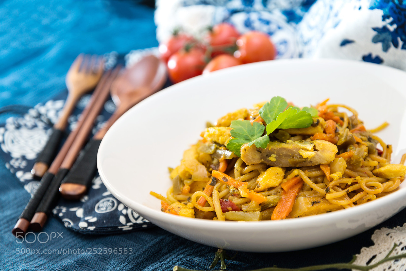 Nikon D800 sample photo. Asian food fried noodle photography