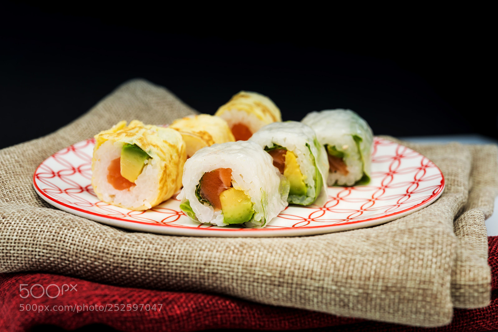 Nikon D800 sample photo. Japanese food sushi roll photography
