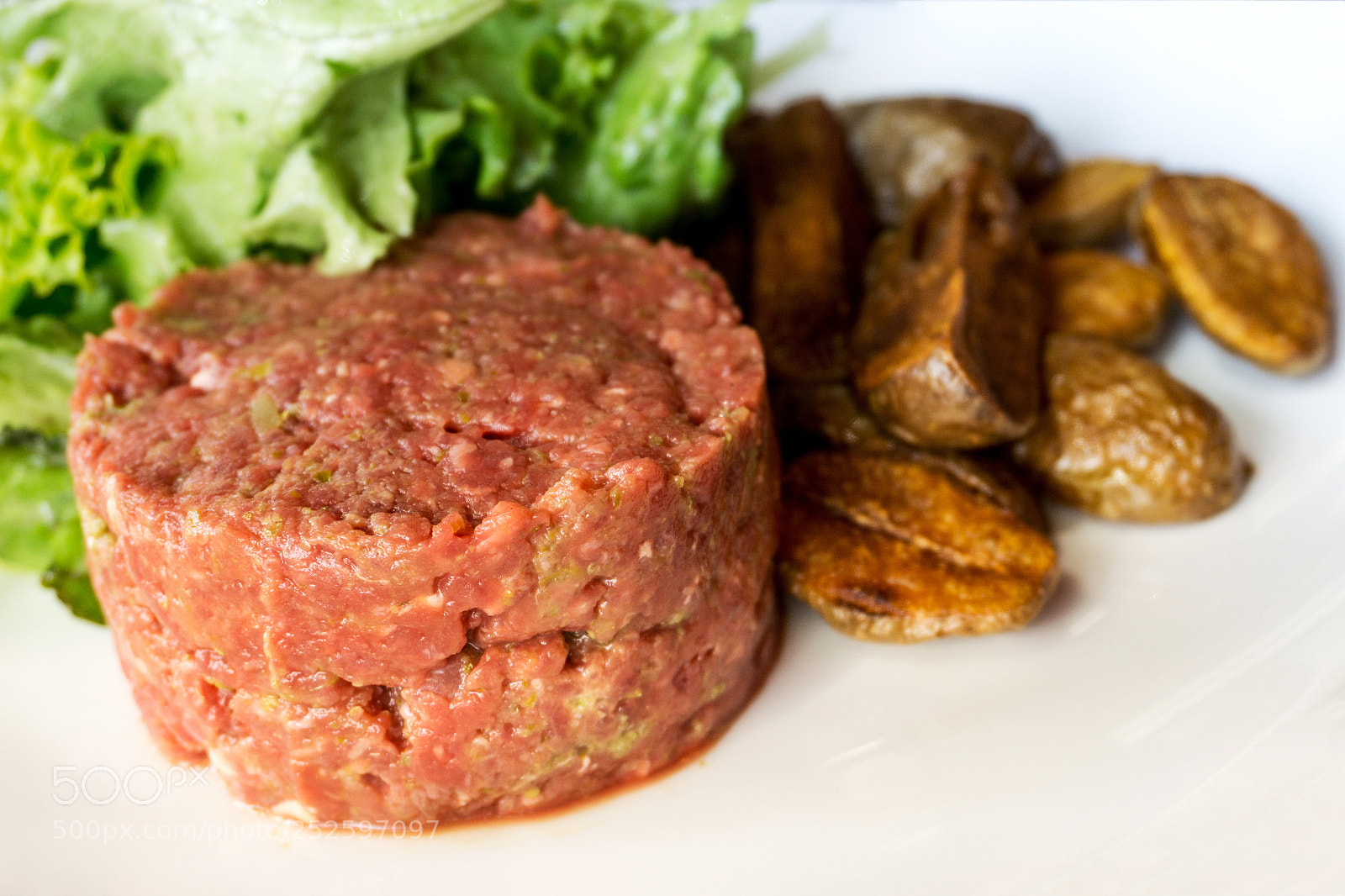 Sony a6000 sample photo. Tasty steak tartare raw photography
