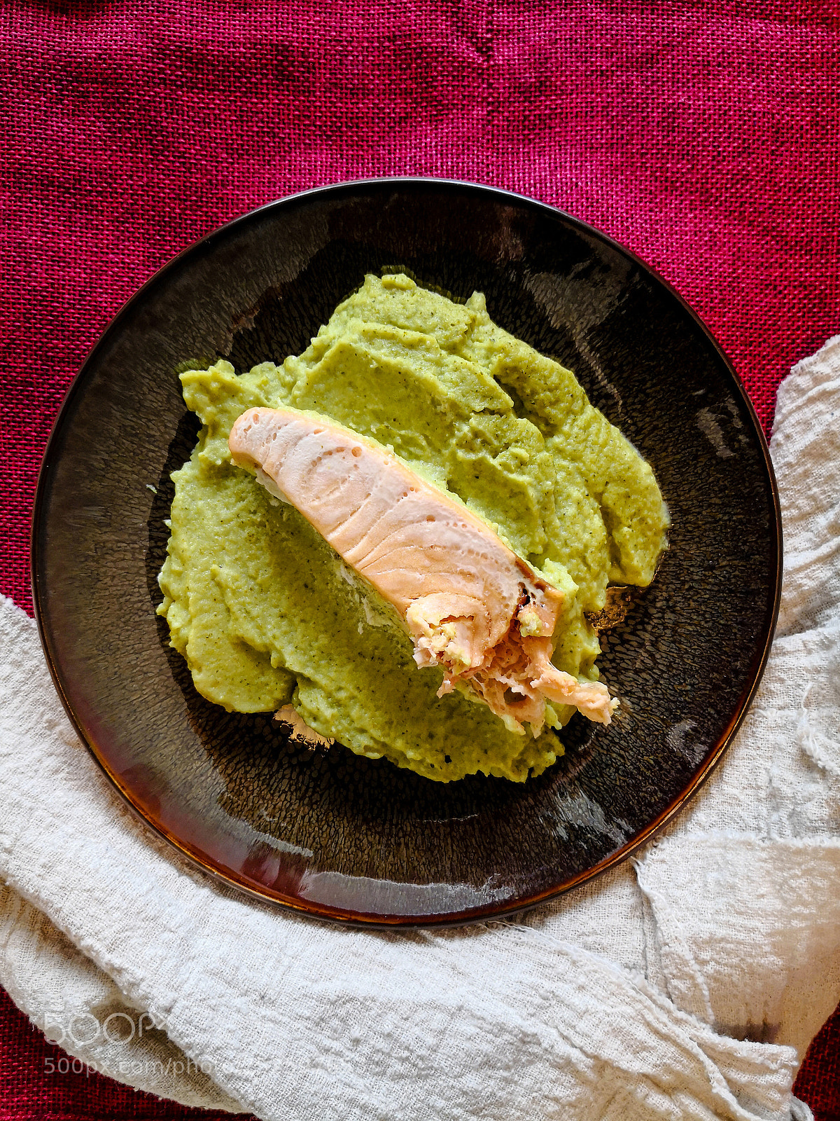 HUAWEI Mate 10 Pro sample photo. French cuisine salmon mashed photography