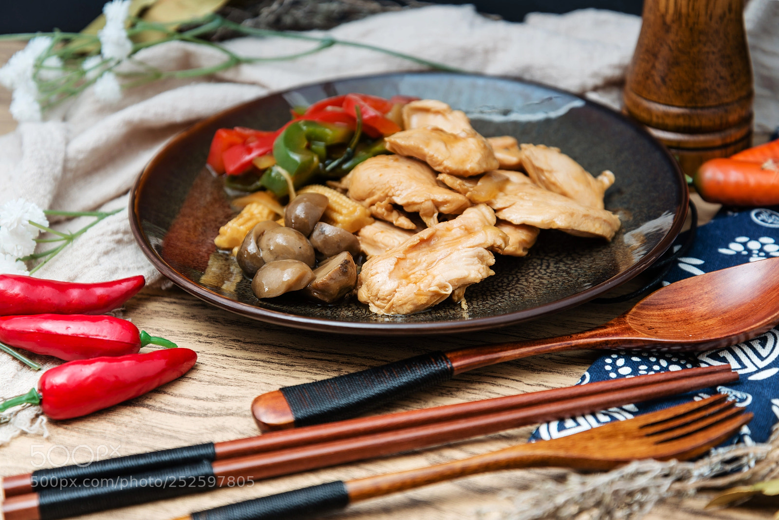 Nikon D800 sample photo. Wok fried chicken stir photography