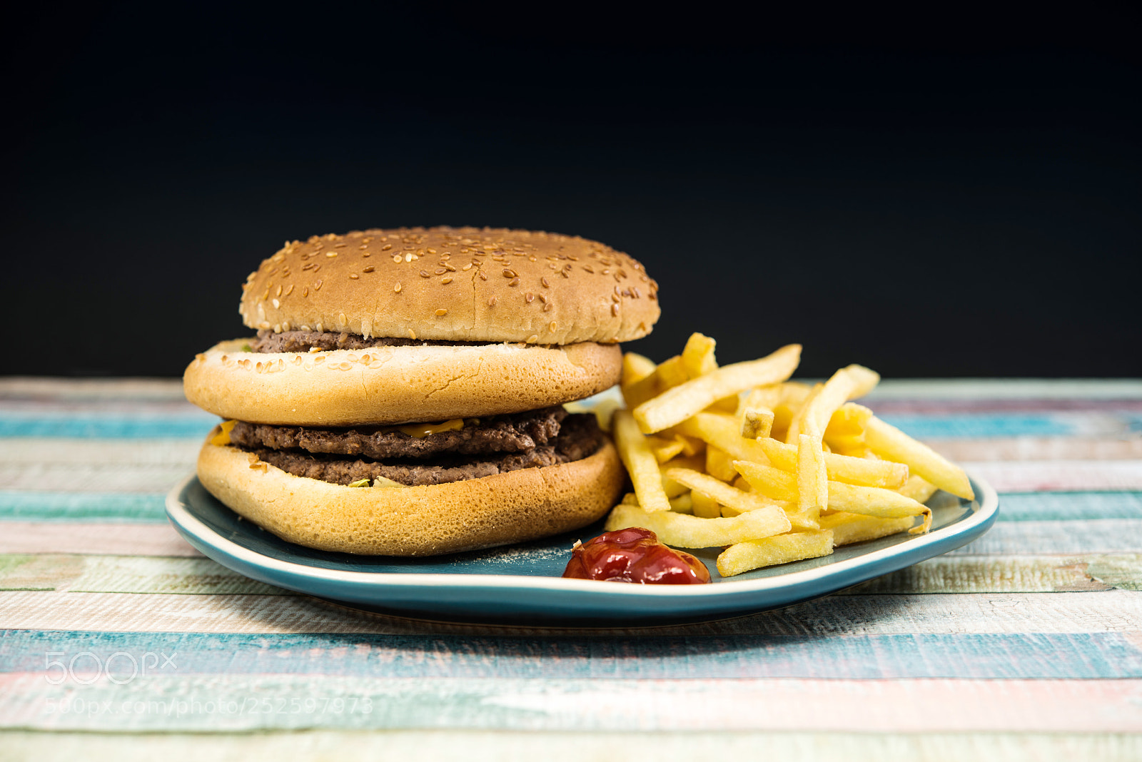Nikon D800 sample photo. Cheese burger - american photography