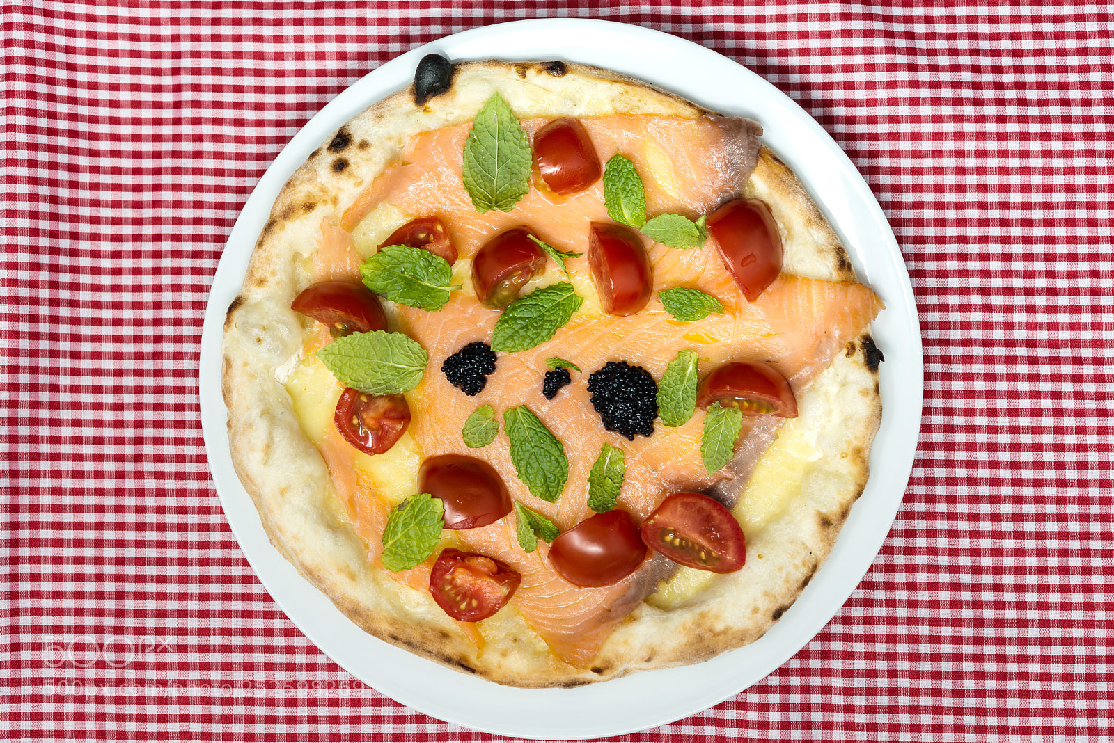 Nikon D800 sample photo. Tasty salmon pizza on photography