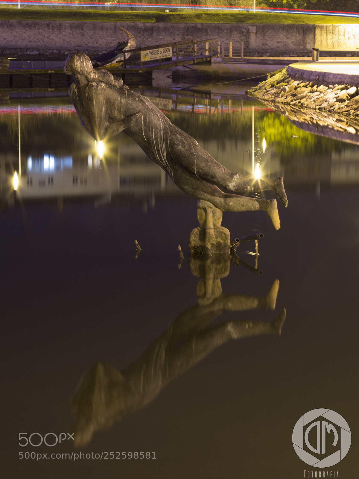 Canon EOS 60D sample photo. Symmetric photography