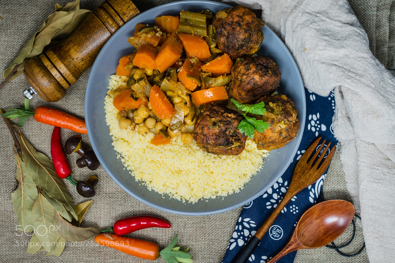 Sony Cyber-shot DSC-RX100 IV sample photo. Traditional moroccan dish couscous photography