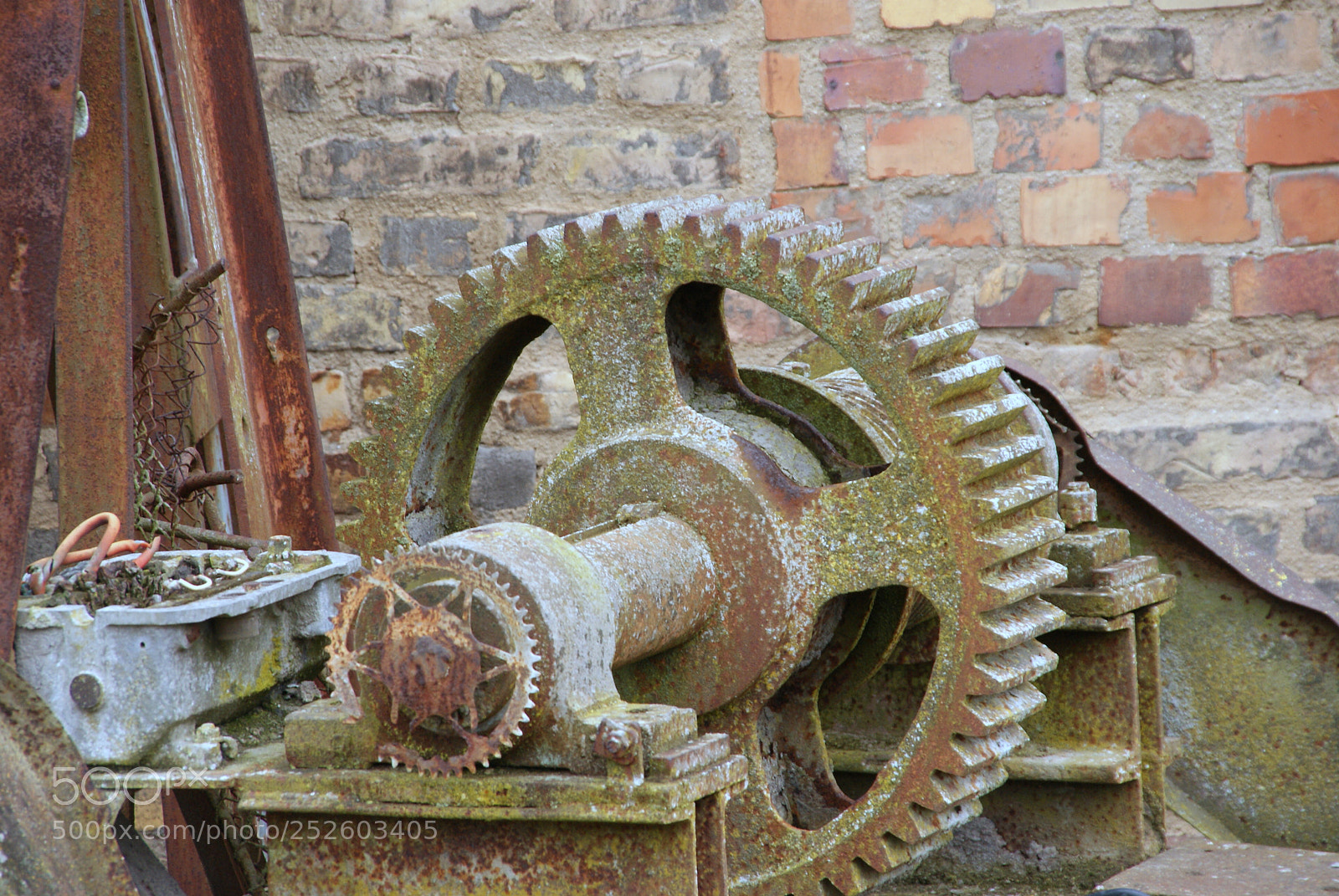 Sony Alpha DSLR-A200 sample photo. Old gear photography