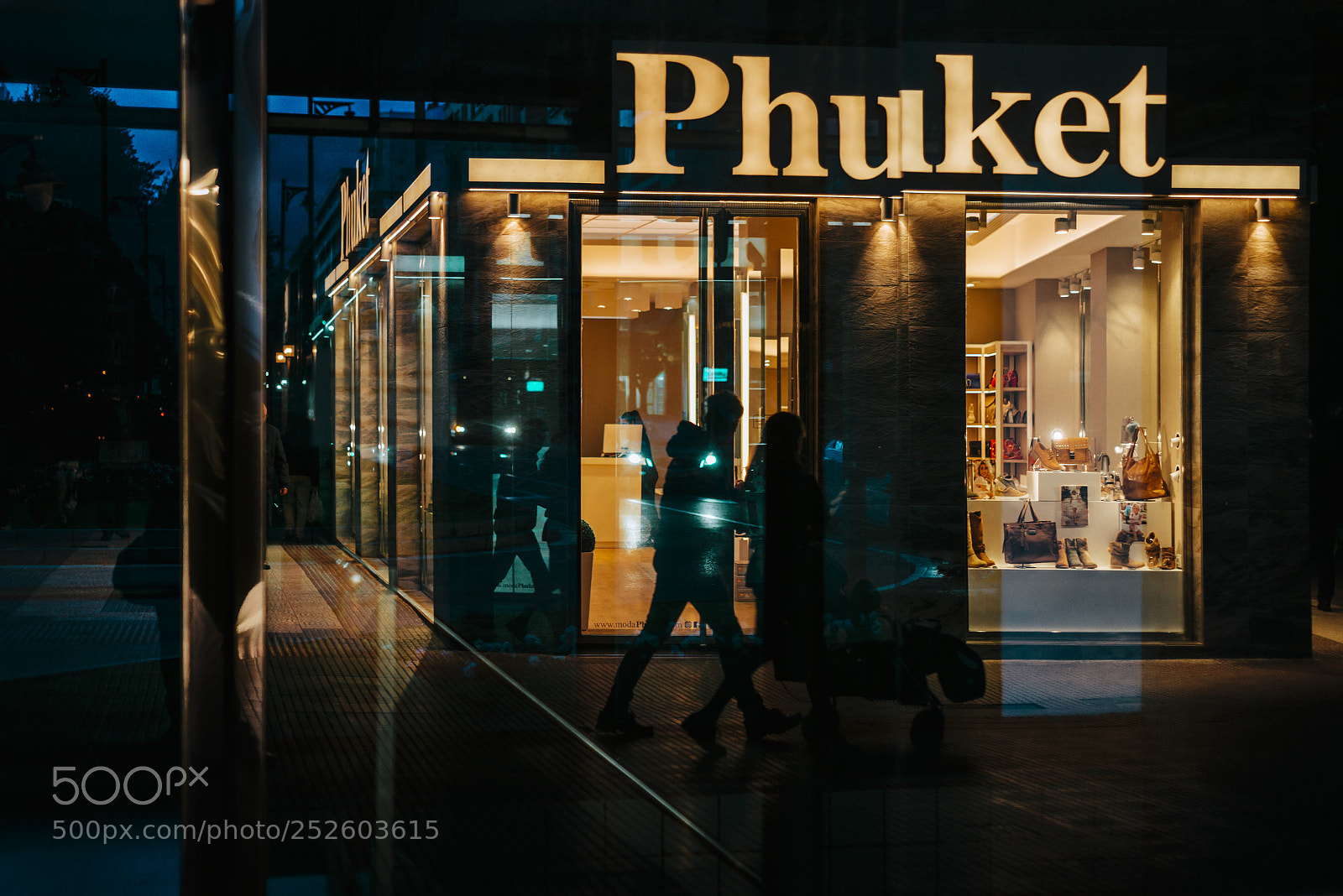 Nikon D800 sample photo. Night shopping photography