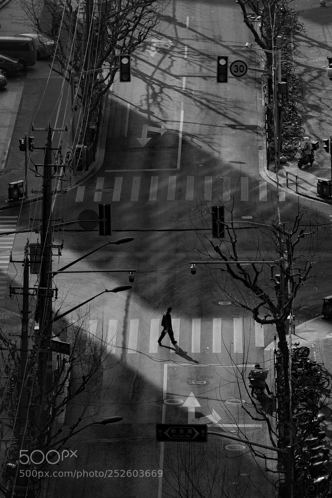 Sony Cyber-shot DSC-RX10 III sample photo. Street photography