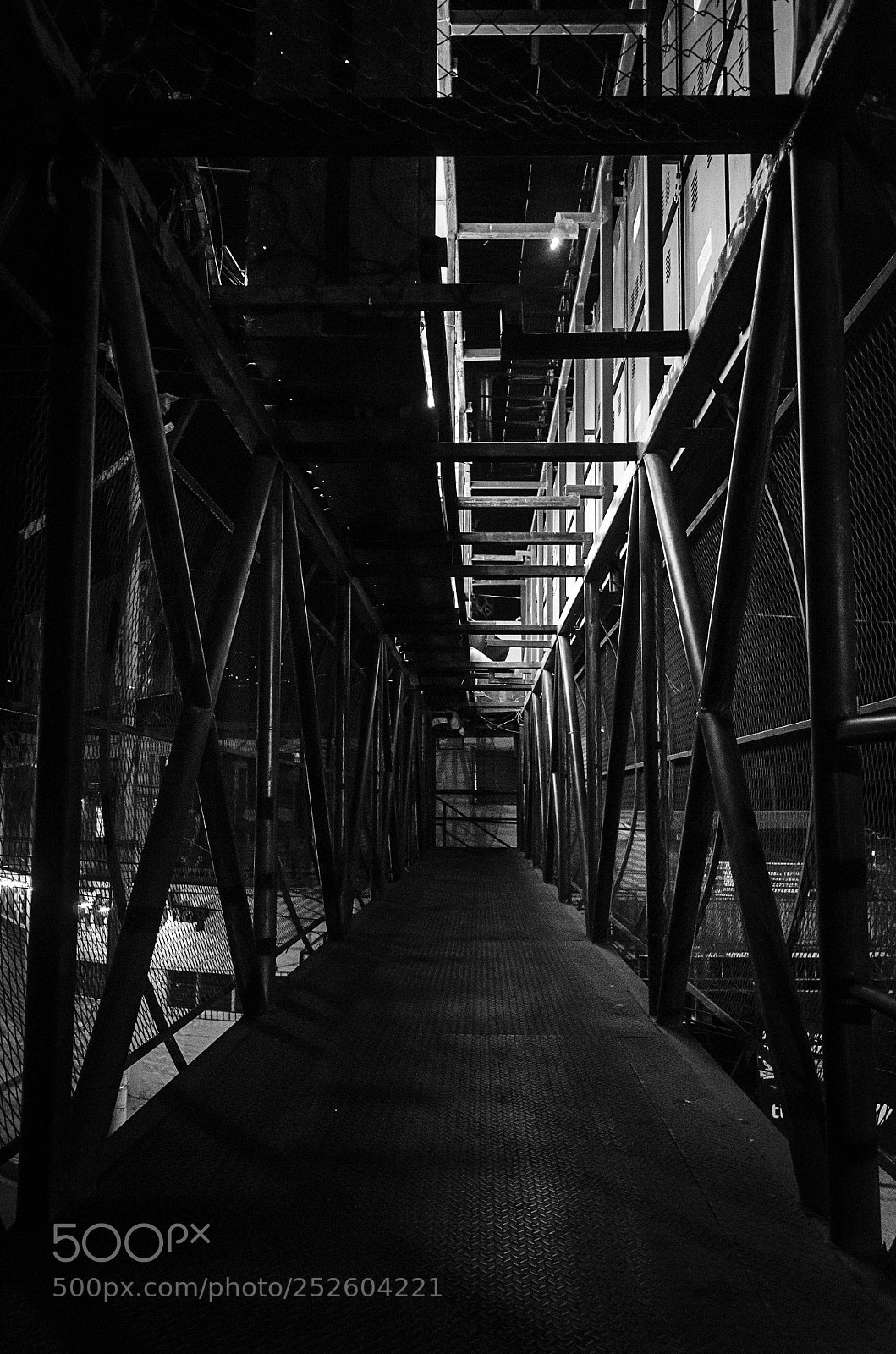 Nikon D7000 sample photo. Tunel // tunnel photography