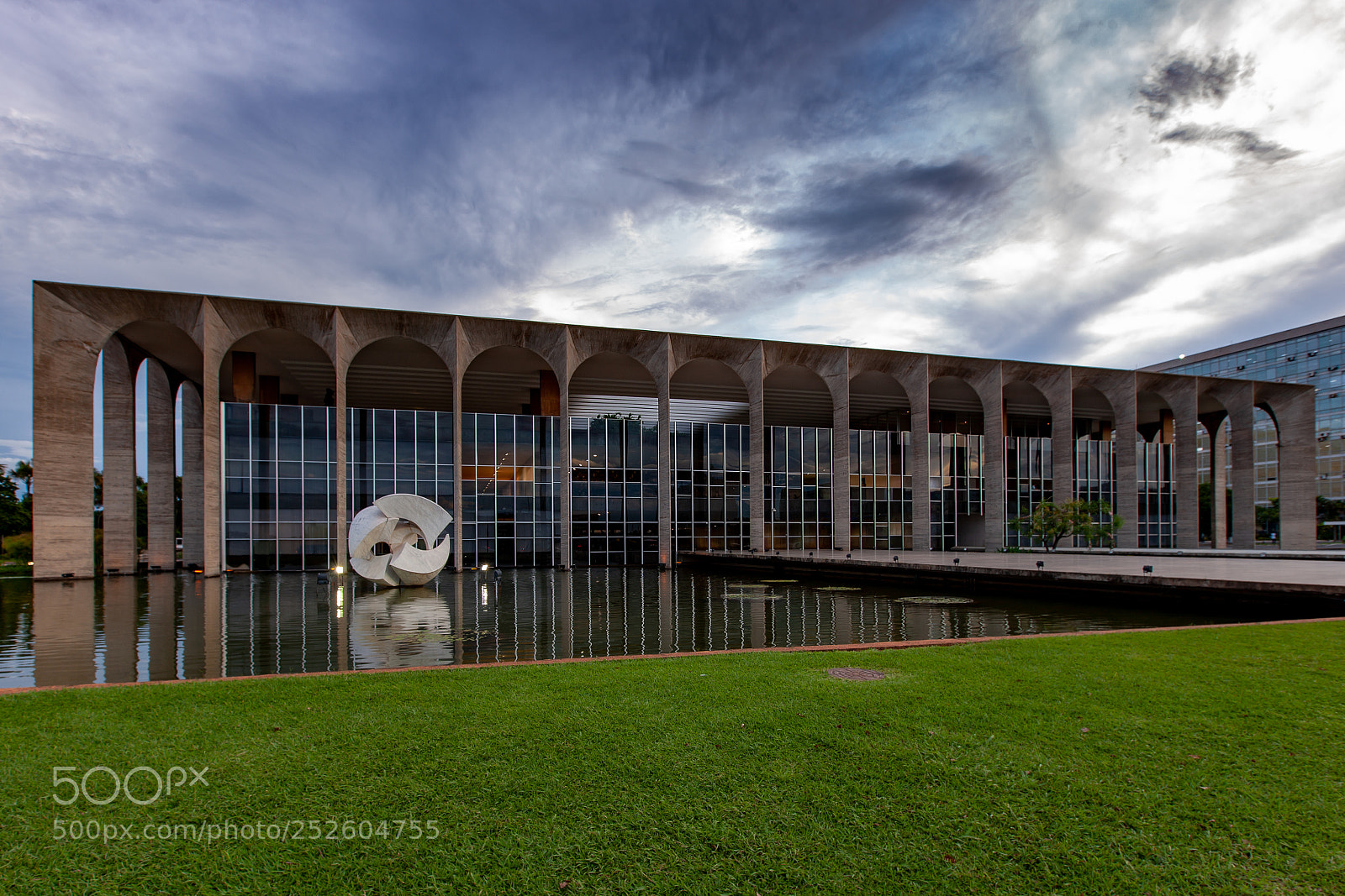 Canon EOS-1Ds Mark III sample photo. Itamaraty palace brazil photography