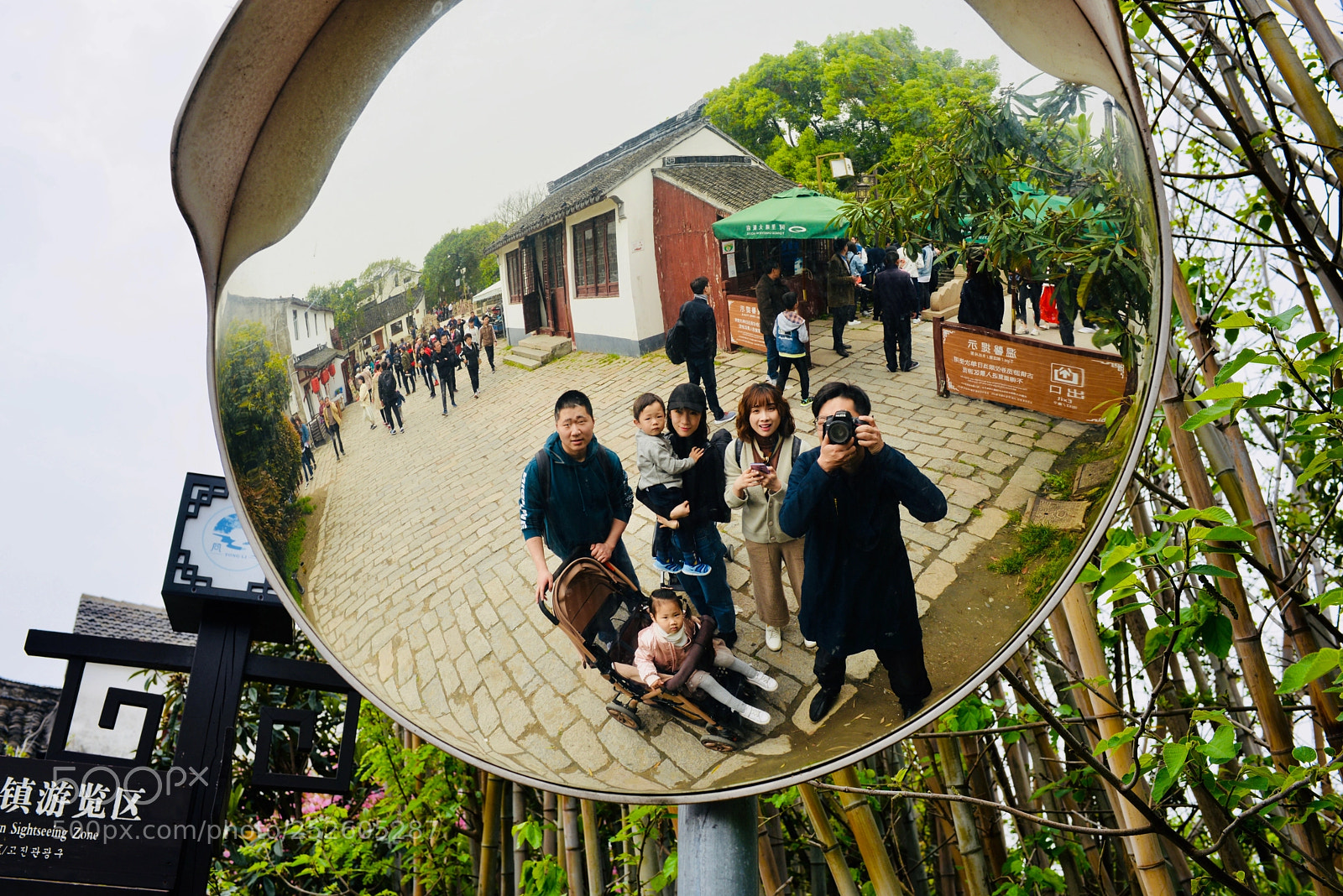 Nikon D610 sample photo. 六人行 photography