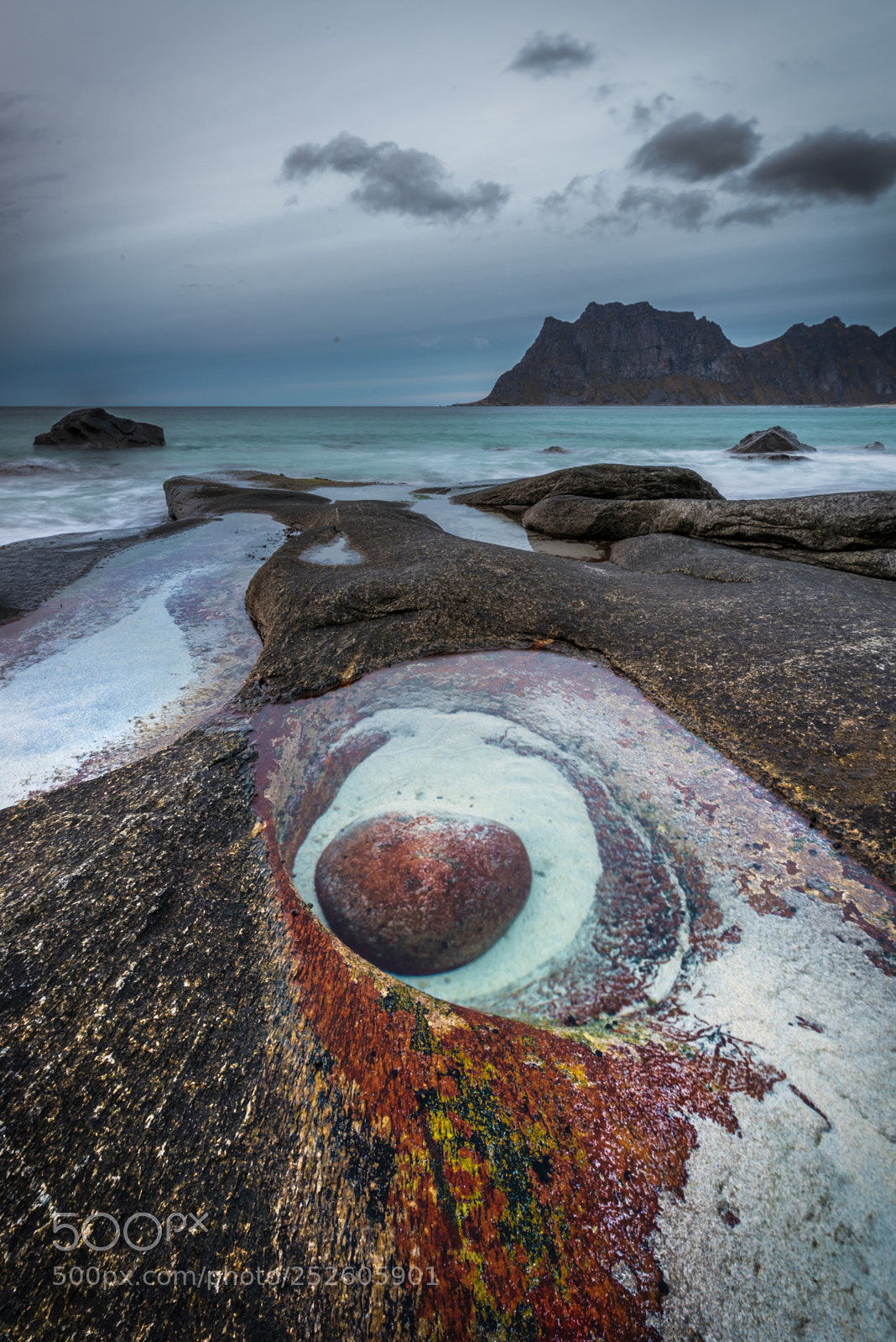 Nikon D810 sample photo. The eye of uttakleiv photography