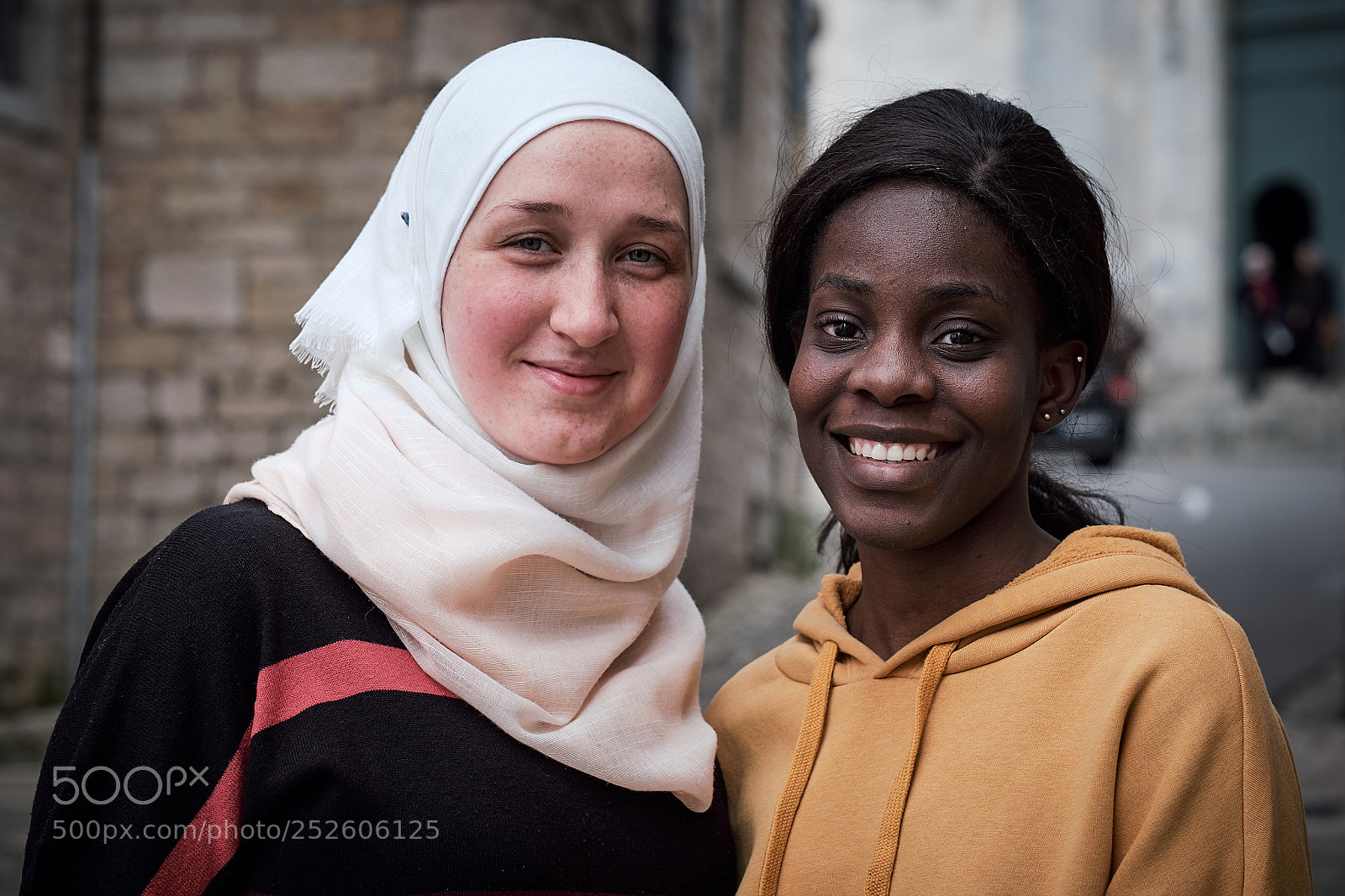 Fujifilm X-T1 sample photo. Girls friendship photography
