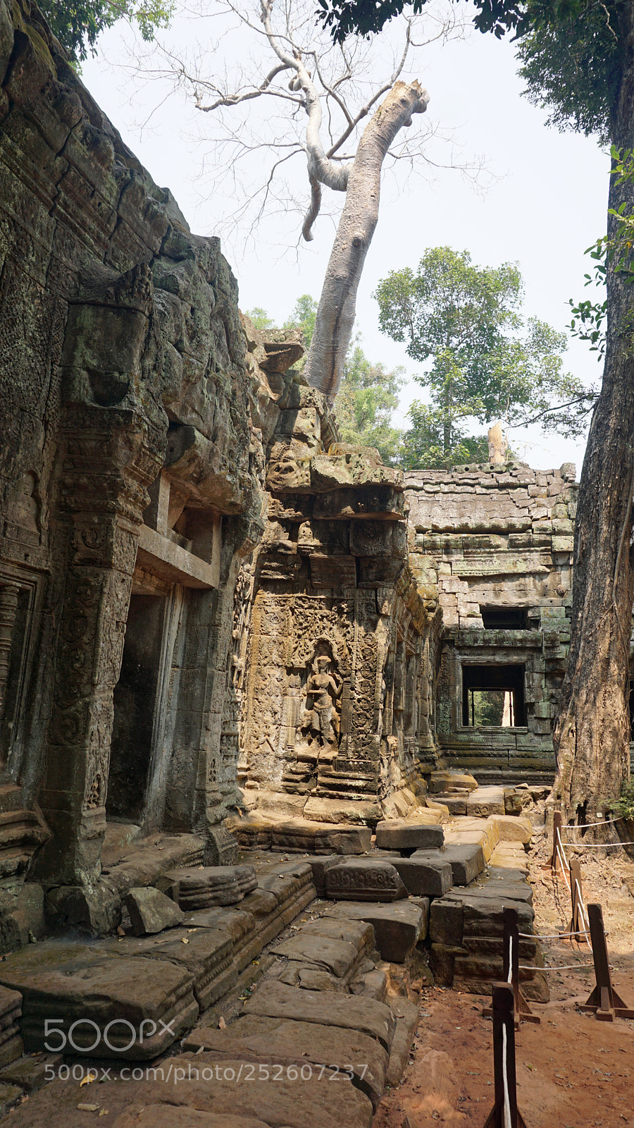 Sony a6000 sample photo. Ankor wat temple complex photography